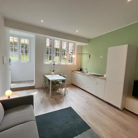 Little Flat In Bande Nere Area Apartamento *