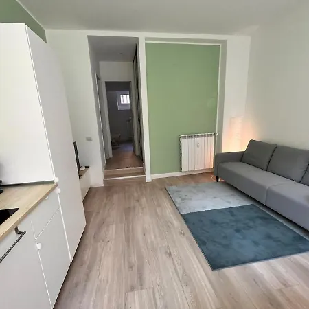 Little Flat In Bande Nere Area Apartamento Milão